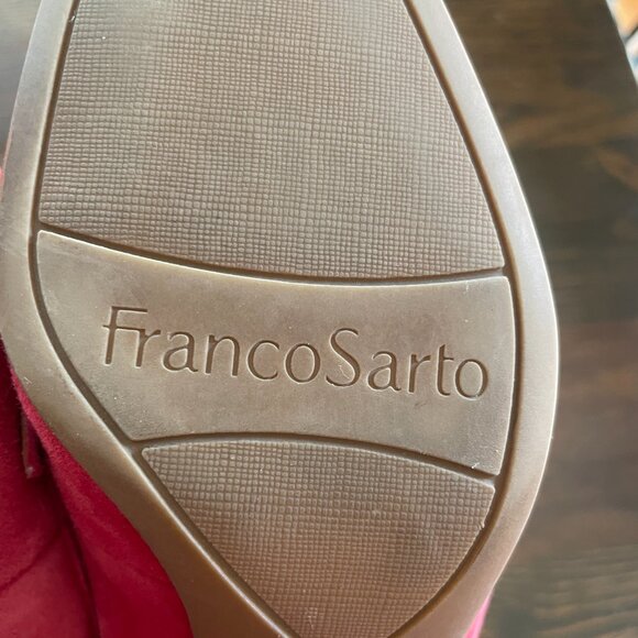 Like NEW Franco Sarto Red Fringe Suede Leather Block Heels Loafers - Picture 9 of 10